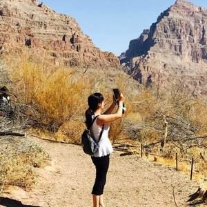 Meet your Posher, Xia